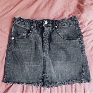 Wild Fable Black Jean Skirt, size 6!